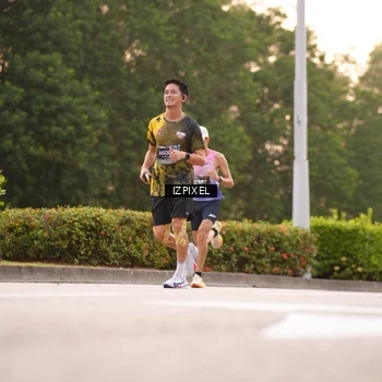 Runner Photo 6305299