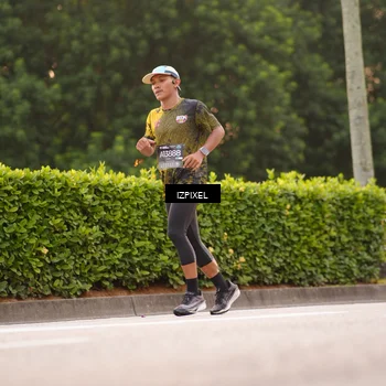Runner Photo 6305317