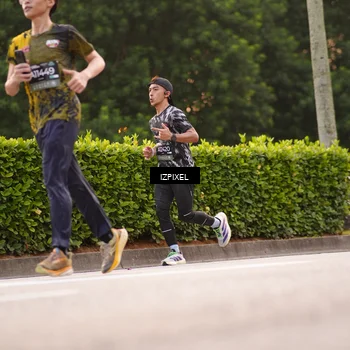 Runner Photo 6305507