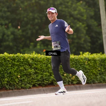 Runner Photo 6305538