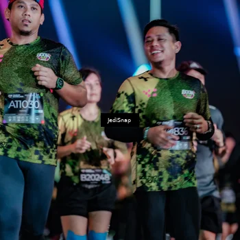 Runner Photo 6305705