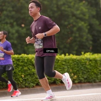 Runner Photo 6305769