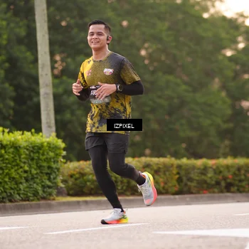 Runner Photo 6305811