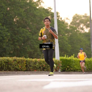 Runner Photo 6305888