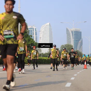 Runner Photo 6305890