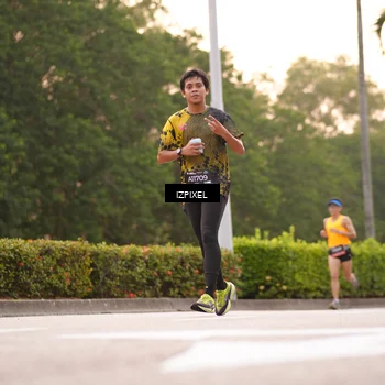Runner Photo 6305895