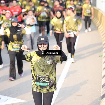 Runner Photo 6306055