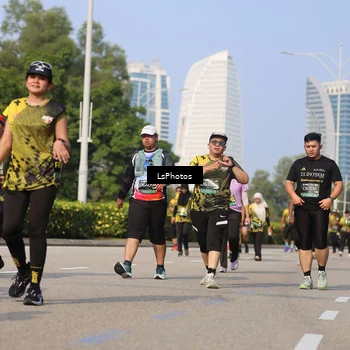 Runner Photo 6306170