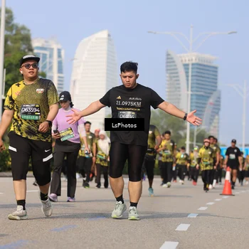 Runner Photo 6306233