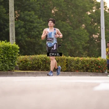Runner Photo 6306235
