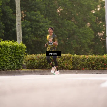Runner Photo 6306319