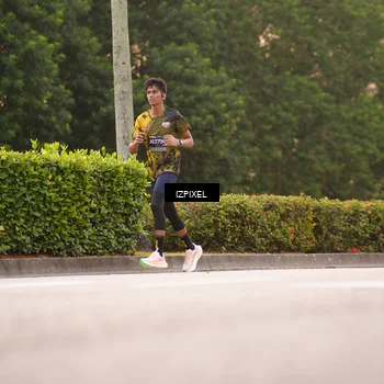 Runner Photo 6306351
