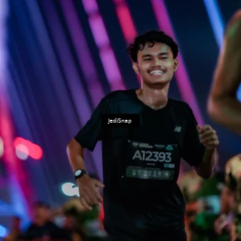Runner Photo 6306354