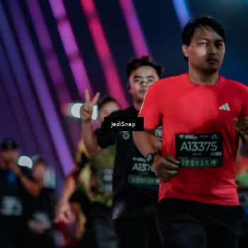 Runner Photo 6306373