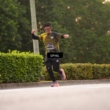 Runner Photo 6306405