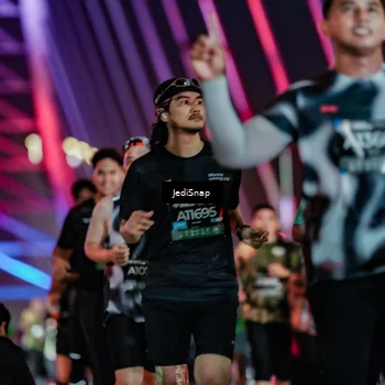 Runner Photo 6306575