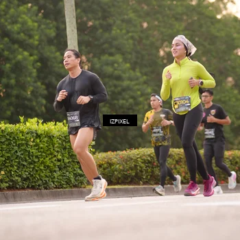 Runner Photo 6306676