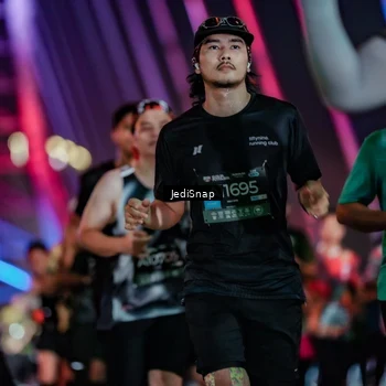 Runner Photo 6306684