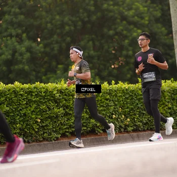 Runner Photo 6306774