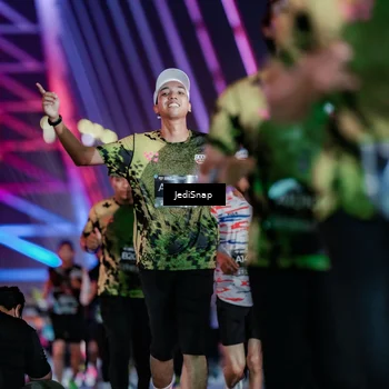 Runner Photo 6306892