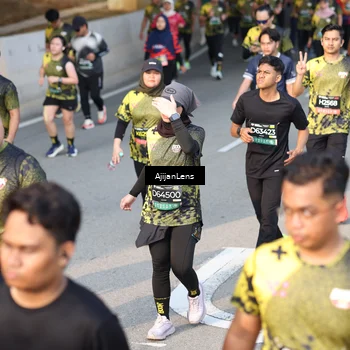 Runner Photo 6306950