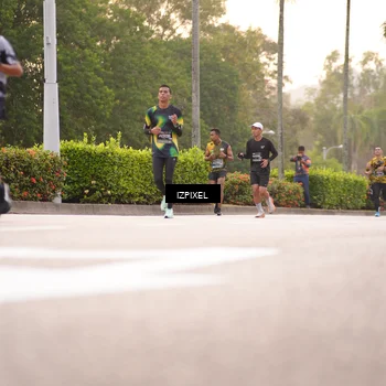 Runner Photo 6306976