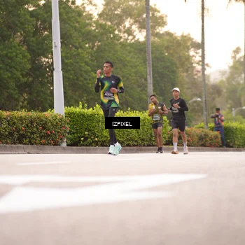 Runner Photo 6307061