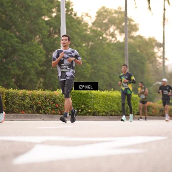 Runner Photo 6307066