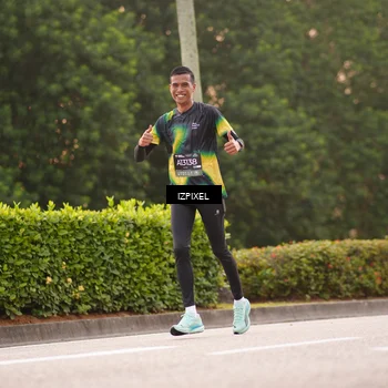 Runner Photo 6307092