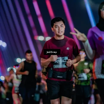 Runner Photo 6307154