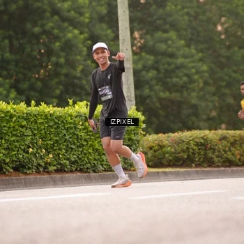 Runner Photo 6307164