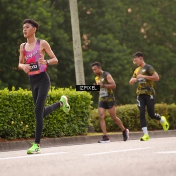 Runner Photo 6307224