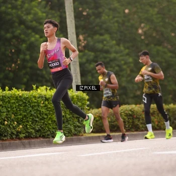 Runner Photo 6307225