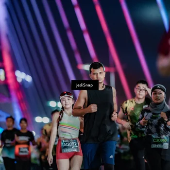 Runner Photo 6307273