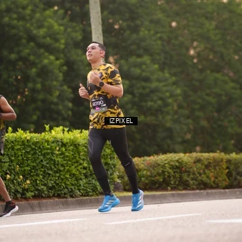 Runner Photo 6307300