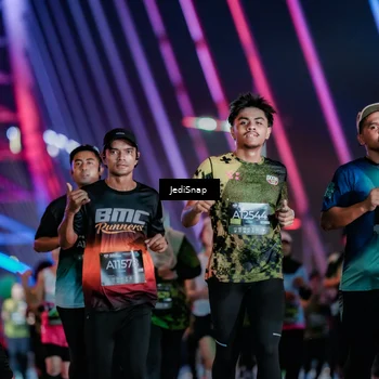 Runner Photo 6307361