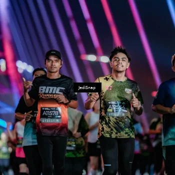Runner Photo 6307385