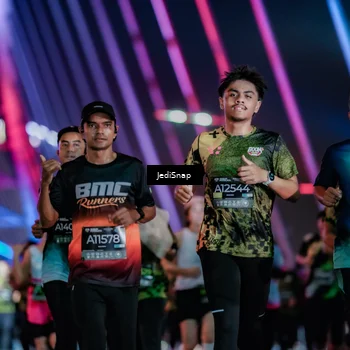 Runner Photo 6307431