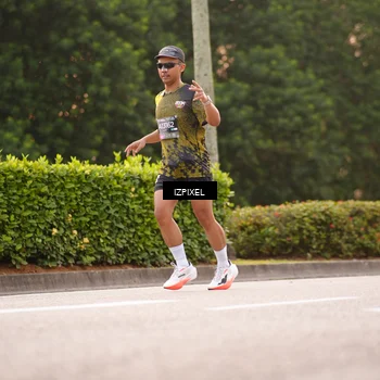 Runner Photo 6307495