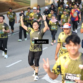 Runner Photo 6307524