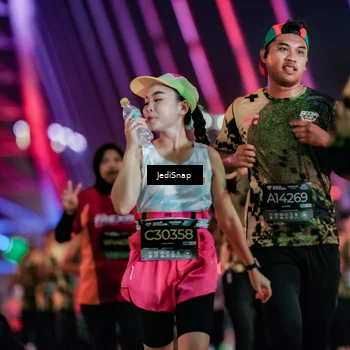Runner Photo 6307557