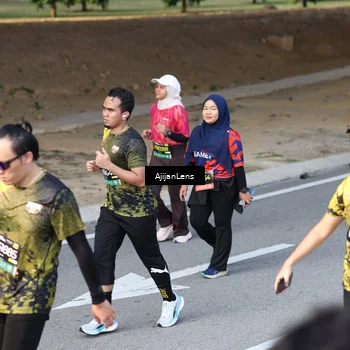 Runner Photo 6307613