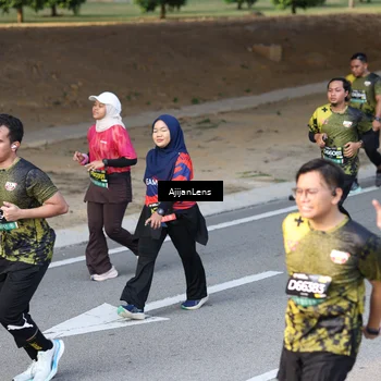 Runner Photo 6307660