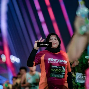 Runner Photo 6307693