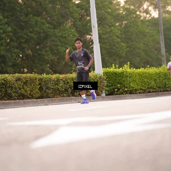 Runner Photo 6307773
