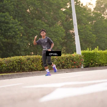 Runner Photo 6307791