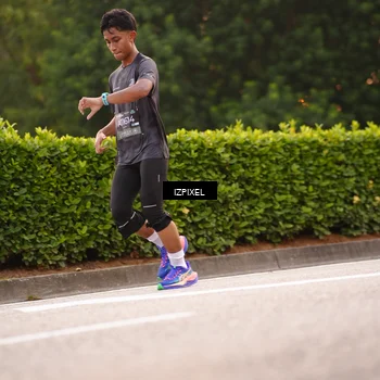 Runner Photo 6307831