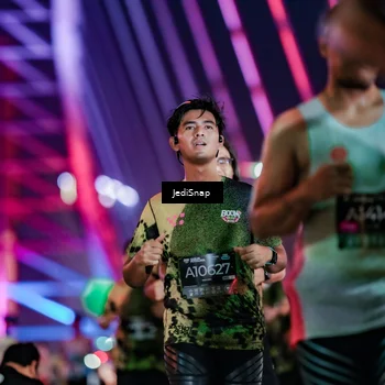 Runner Photo 6307855