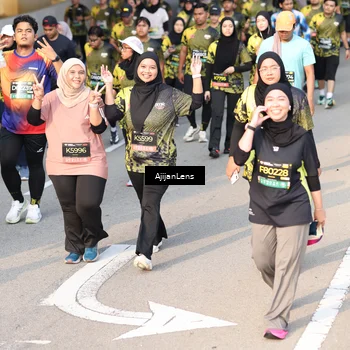 Runner Photo 6307980