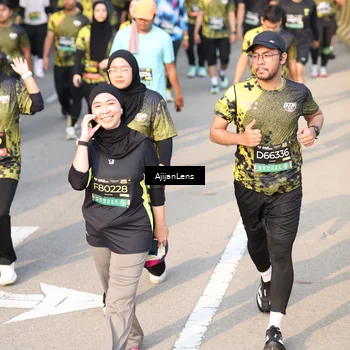 Runner Photo 6308060